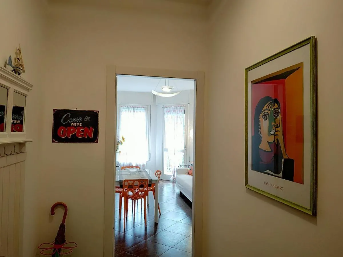 Casaviva - Casa Vacanze Betti A Rapallo Con Terrazzaアパートメント アパート