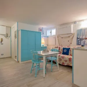 https://white-house-alghero.hotelsalgherosardinia.com